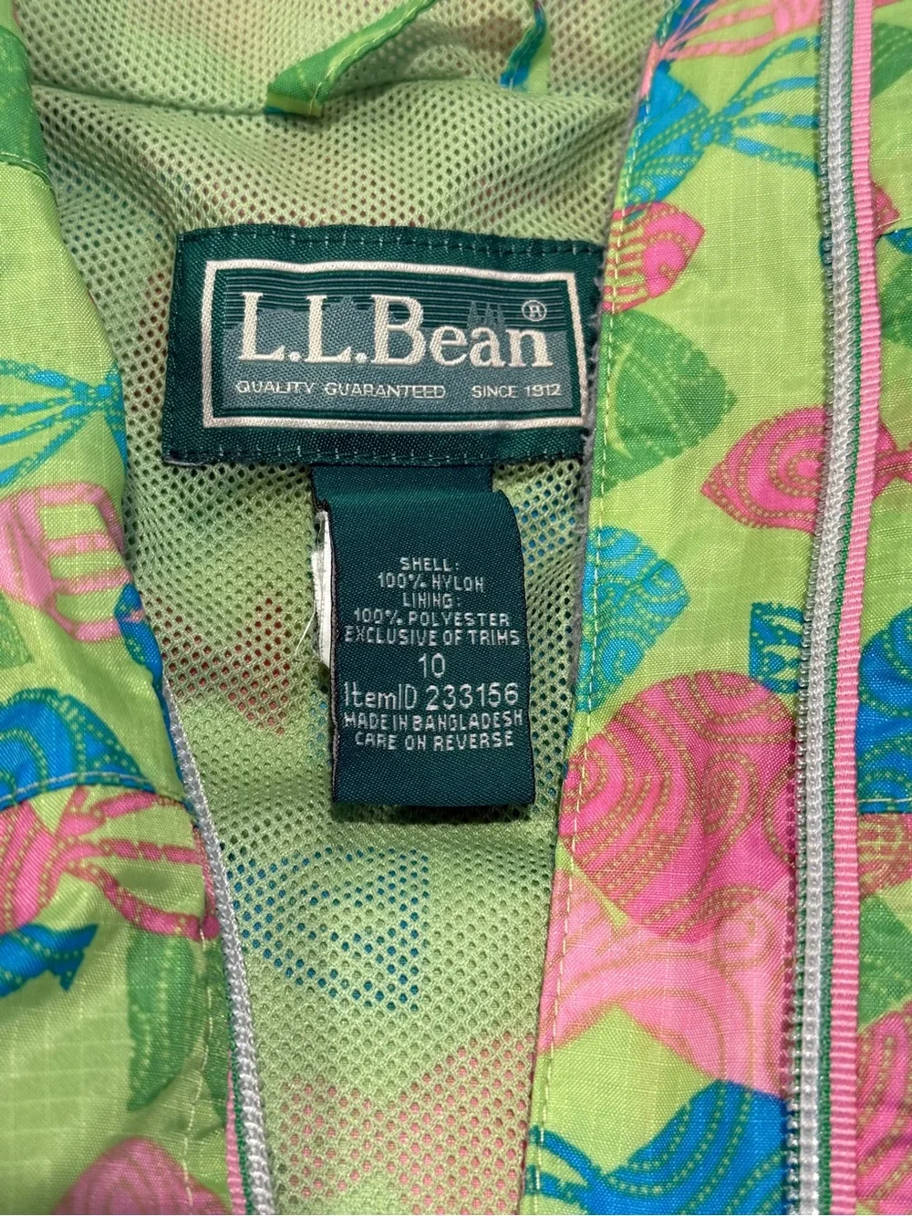 L.L. Bean no stains